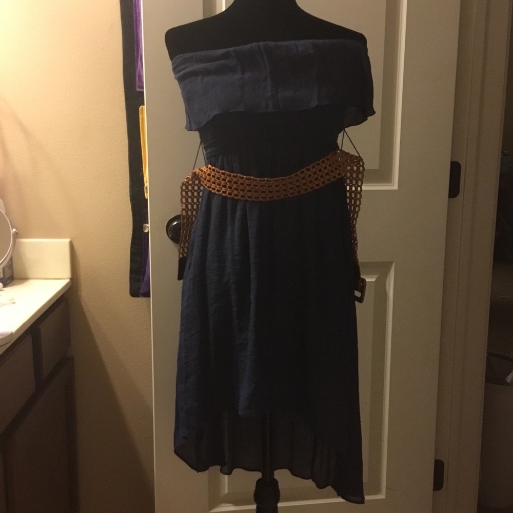 Strapless navy blue dress